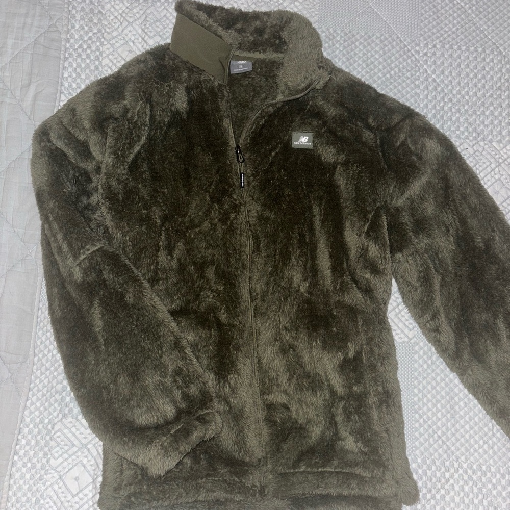 New Balance fluffy sherpa jacket
